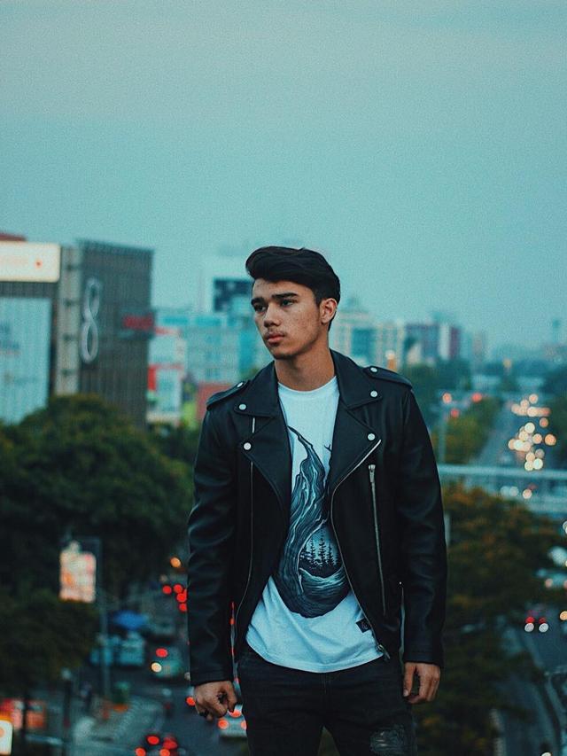 Genap Berusia 23 Tahun, Ini 6 Potret Transformasi Jeff Smith yang Bikin Pangling