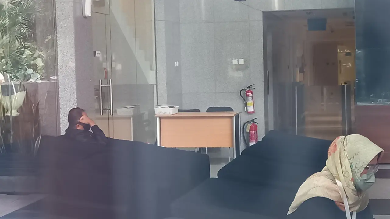 Mantan pejabat Ditjen Pajak Kemenkeu Rafael, Alun Trisambodo