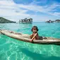 Manusia perahu adalah julukan bagi orang Badau di Kalimantan yang menghabiskan waktunya di atas perahu.