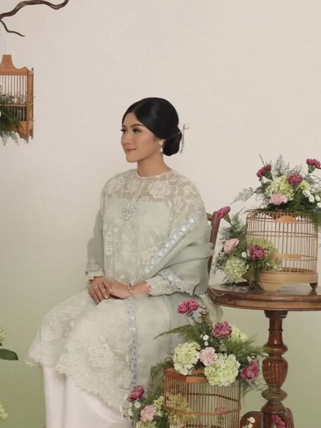 Erina Gudono saat Lebaran. [@erinagudono]