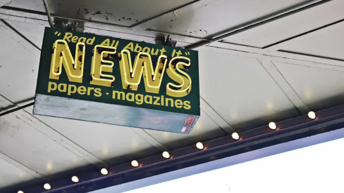 Tantangan Media Mainstream di Era Media Sosial dan Inovasi KapanLagi Youniverse