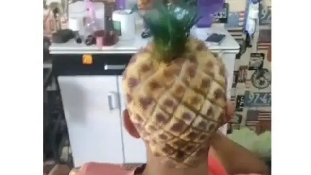 6 Potret Orang dengan Rambut Nanas Ini Gokil, Terinspirasi Rumah Spongebob