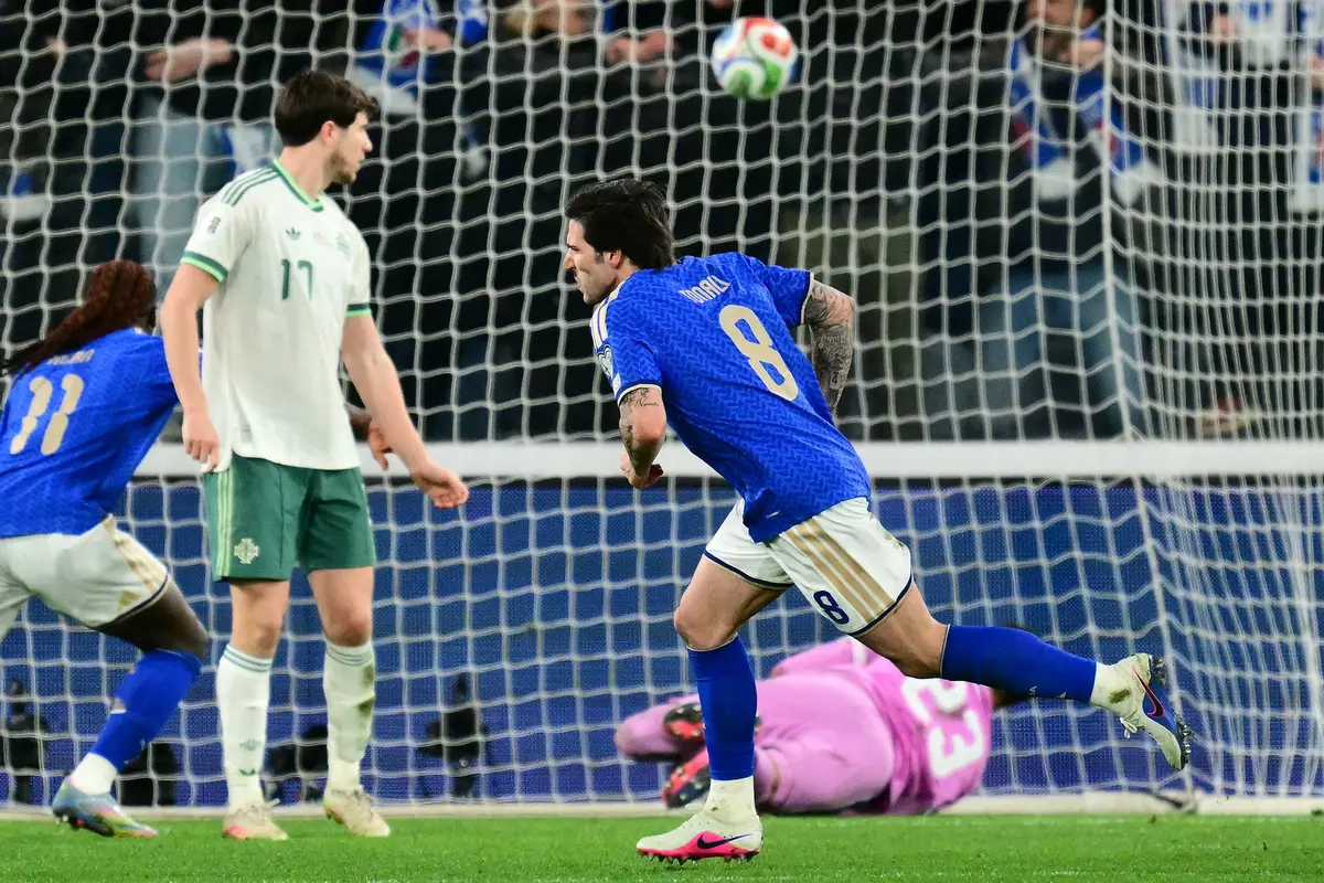 Foto: Usaha Italia Jaga Asa Lolos ke Piala Dunia 2026, Tumbangkan Irlandia Utara