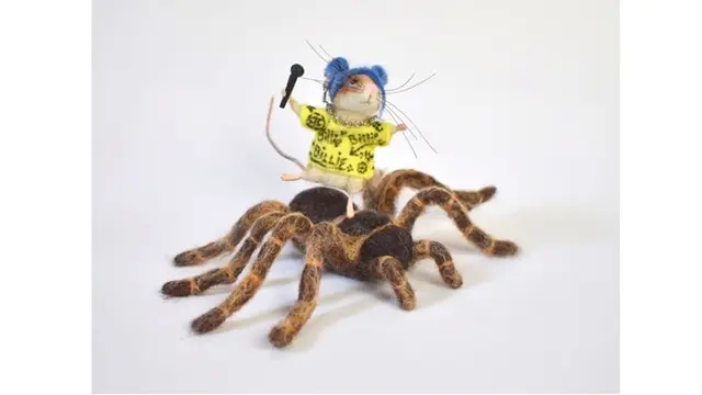 7 Boneka Tikus Ini Dibuat Mirip Karakter Terkenal, Detailnya Mengagumkan