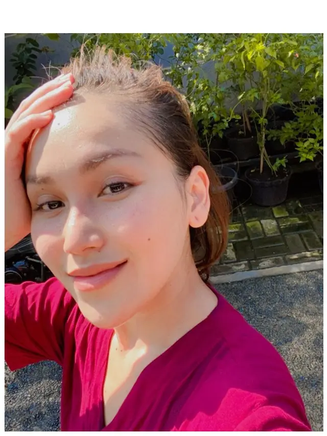 7 Pesona Ayu Ting Ting Tanpa Makeup, Jadi Nominasi Wanita Tercantik 2021 Versi TC Candler