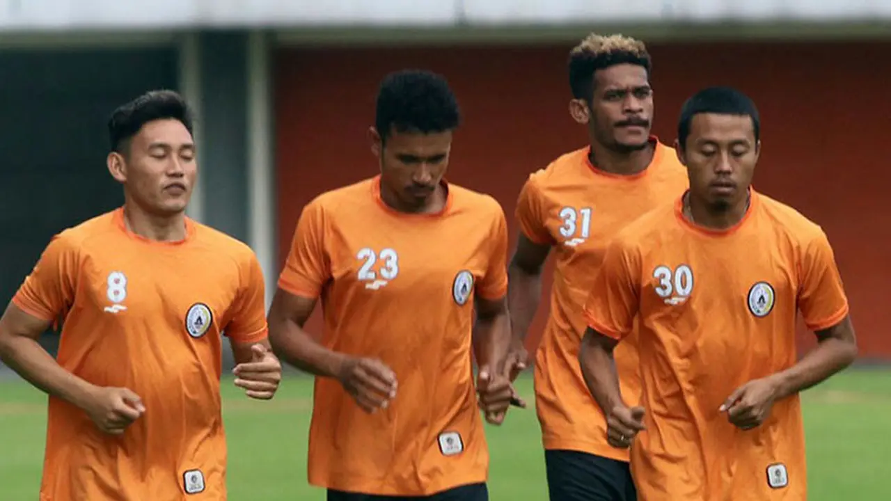 Ricky Kambuaya, Dery Rachman, dan Haris Tuharea