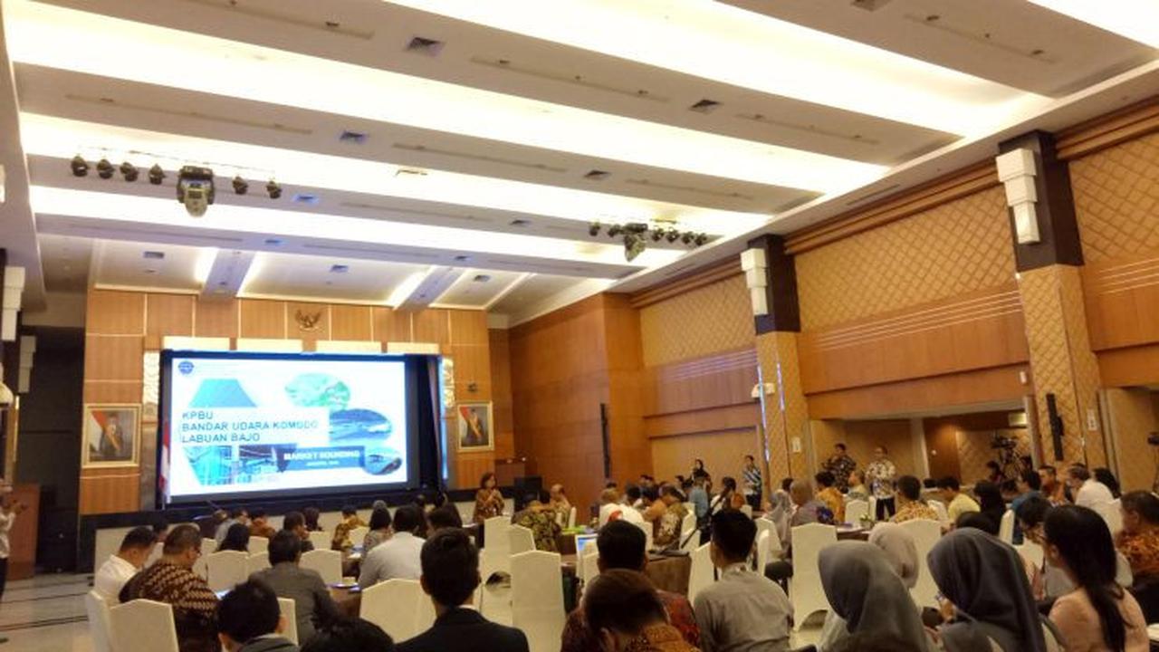 Market Sounding Proyek KPBU: Bandar Udara Komodo, Labuan Bajo. (Yayu Agustini Rahayu/Merdeka.com)