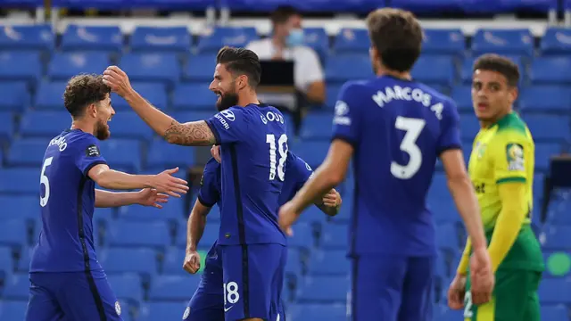 Gol Olivier Giroud Antar Chelsea Tundukkan Norwich City