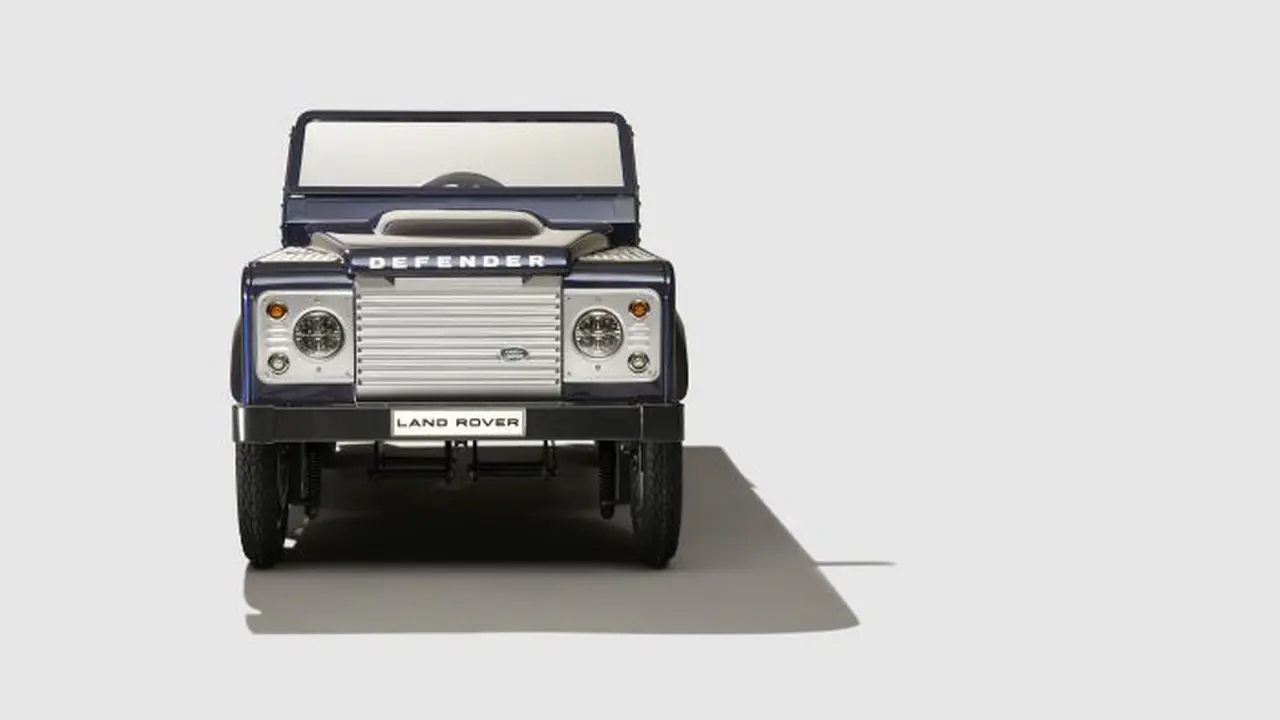 Bocah Nyetir Land Rover Defender, Bisa 