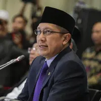 Menteri Agama Lukman Hakim Saefuddin menggelar sidang isbat penentuan awal Ramadan, Minggu (5/6) sore. (Liputan6.com/Faizal Fanani)