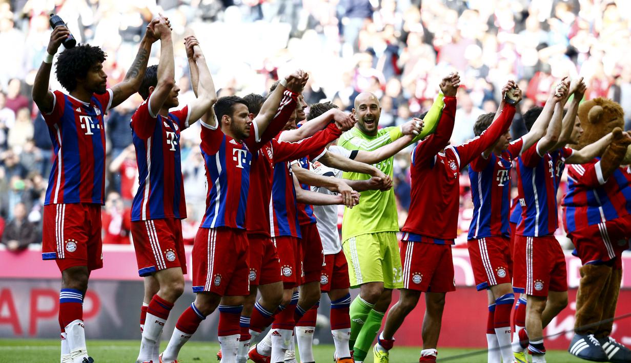 Kemenangan 3-0 atas Eintracht Frankfurt membuat Bayern Muenchen kokoh di puncak klasemen Bundesliga