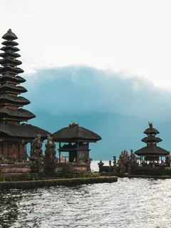 SatuSatu meluncurkan Bali All-Access Pass yang menjadi layanan akses wisata pertama di Indonesia. [Dok/freepik.com/halayalex]