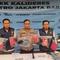 Jumpa pers pengungkapan kasus pencurian sepeda motor oleh komplotan spesialis di Polsek Kalideres, Jakarta Barat, Senin 25 Mei 2026. (Antara)