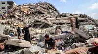 Data Kantor Media Pemerintah Gaza, sejak 11 Agustus 2025 militer Israel telah menghancurkan 1.600 menara dan bangunan hunian, serta sekitar 13.000 tenda. (Omar AL-QATTAA/AFP)