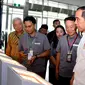 Presiden Jokowi meninjau langsung pabrik baterai mobil listrik PT Hyundai LG Industry Green Power di Kabupaten Karawang, Provinsi Jawa Barat, Kamis (14/9/2023). (Foto: Rusman - Biro Pers Sekretariat Presiden)