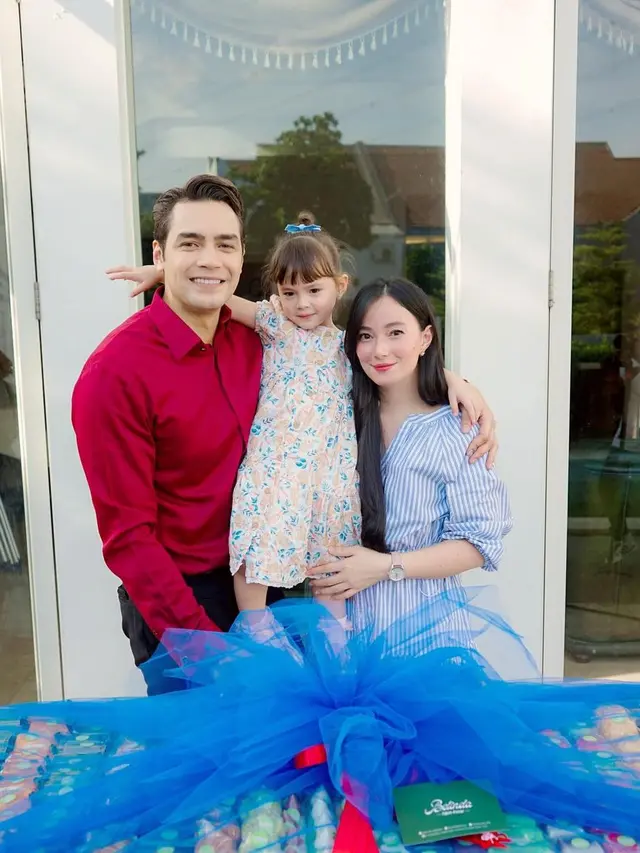 Vakum dari Sinetron, Ini 8 Potret Asmirandah yang Pilih Fokus Urus Keluarga