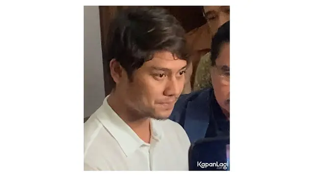 5 Potret Rizky Billar Bebas dari Tahanan, Ucap Permintaan Maaf ke Lesti Kejora