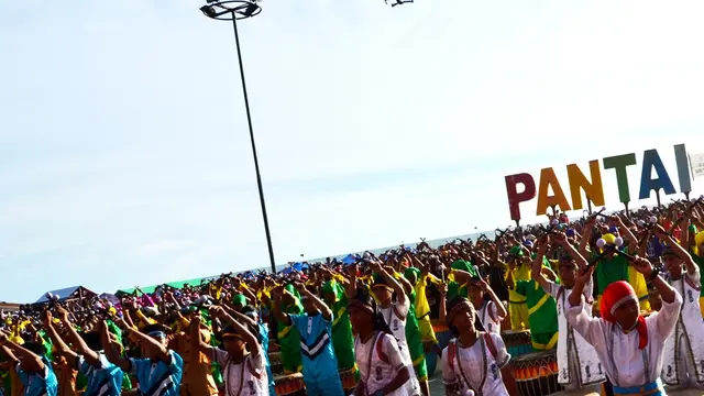 500 Perkusi Dhol Bengkulu Catat Rekor Dunia Sperlatif