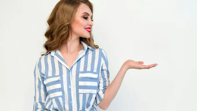 Trik Fashion untuk Tampil Tinggi dan Langsing Tanpa Heels!