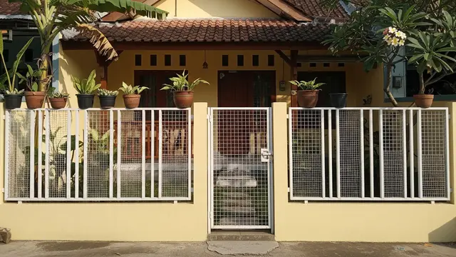 9 Model Pagar Rumah Kecil Terlihat Luas, Bikin Hunian Tampak Modern