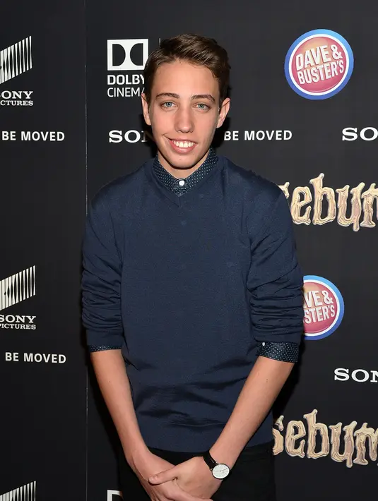 Bocah penakut bernama Champion diperankan oleh Ryan Lee. Champion bersama Zach, Hannah dan R.L Stine harus menghadapi kekacauan yang ditimbulkan oleh monster ciptaan R.L Stine lewat bukunya. (AFP/Bintang.com)