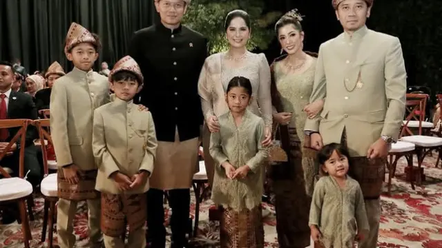 Annisa Pohan saat Hadir di Pernikahan Rasyid Rajasa dan Tamara Kalla. [@annisayudhoyono]