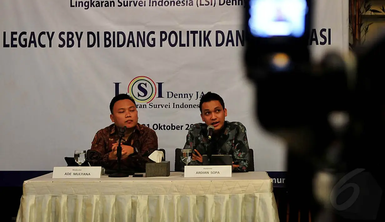Suasana saat presentasi survei LSI dengan tema "Legacy SBY di Bidang Politik dan Demokrasi", Jakarta, (21/10/14). (Liputan6.com/Johan Tallo)