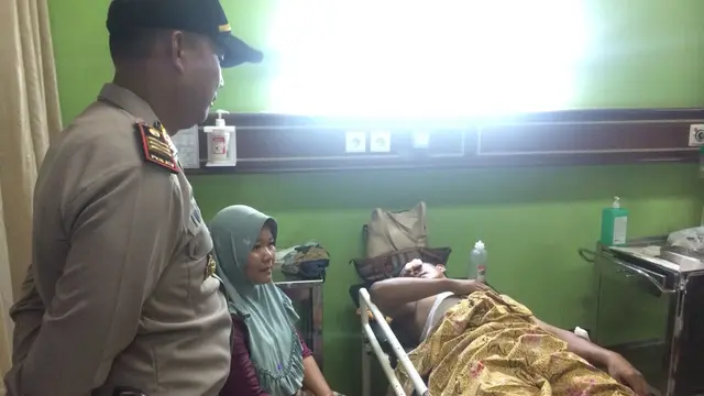 Berangkat Ujian Semester, 8 Siswa SMA Malah Ditabrak Truk Batubara