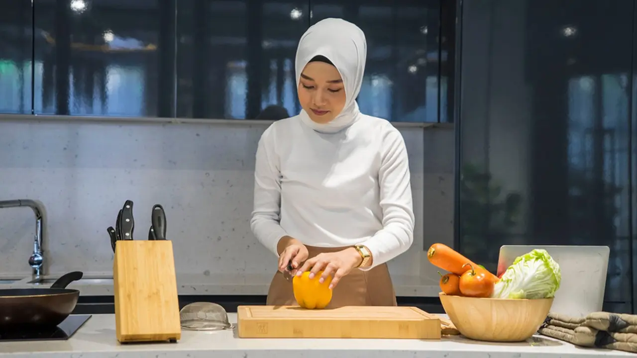 ramadan 2021 dan mencicipi makanan