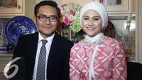 Makin Cantik, Zee Zee Shahab Dipuji Suami