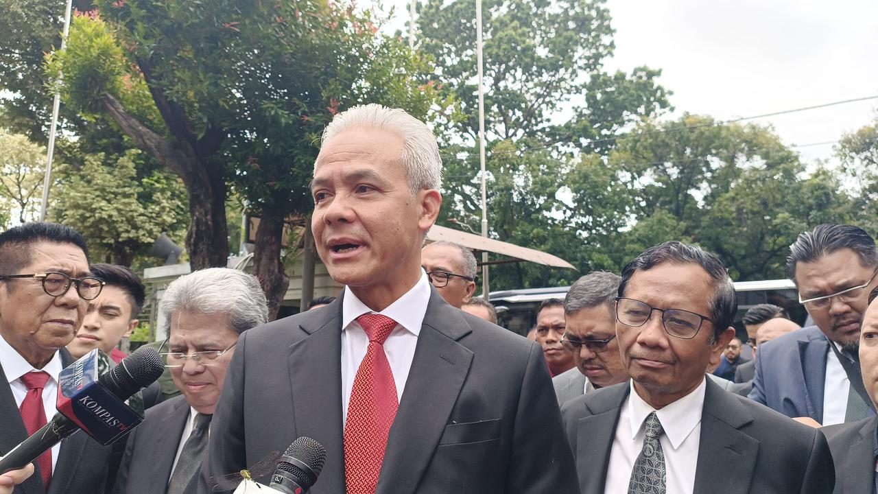 Ganjar Pranowo dan Mahfud Md tiba di Mahkamah Konstitusi, (MK), Rabu (27/3/2024).