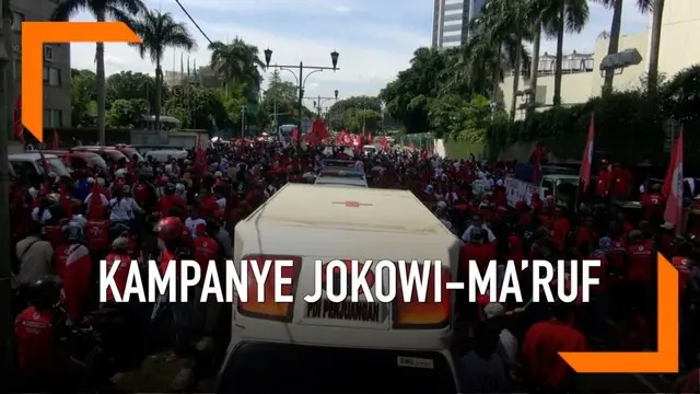 Jelang kampanye akbar Joko Widodo - Ma'ruf Amin, sejumlah pendukung sudah bersiap padati kawasan bundaran HI Sabtu (13/4) siang. Mereka akan konvoi bersama ke Gelora Bung Karno.