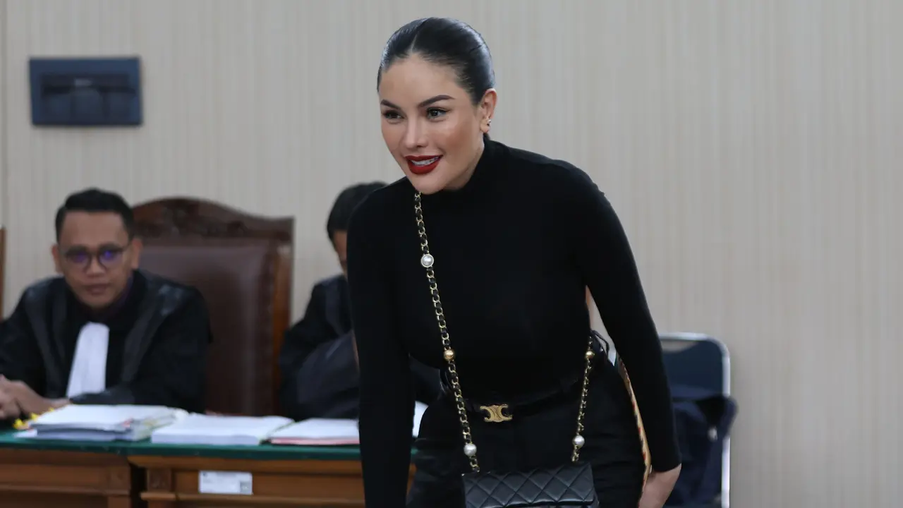 Sidang Lanjutan Kasus Pemerasaan dan TPPU, Nikita Mirzani Jadi Saksi Disidang Asistennya