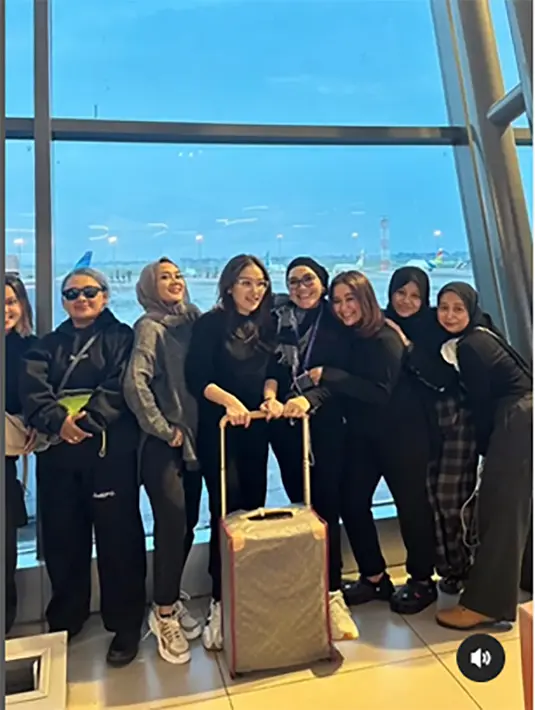 <p>[Instagram/mom_ayting92_]</p>