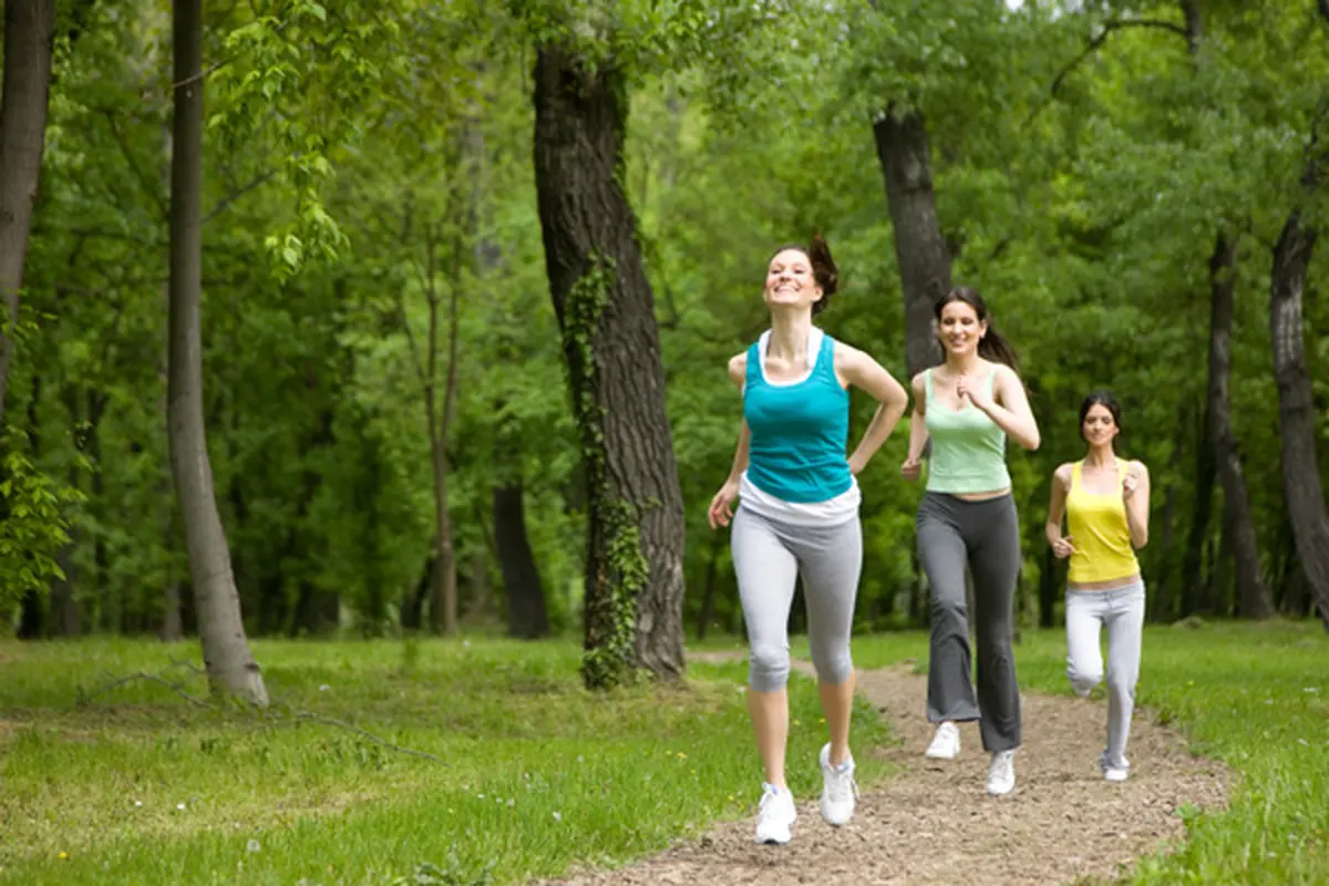 10 Cara Bakar Kalori Lebih Cepat Saat Jogging