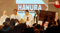 Ketua Umum Hanura Wiranto menegaskan, pencapresan dirinya yang berpasangan dengan Hary Tanoe itu tidak berdasarkan survei yang bermacam-macam hasilnya.(Liputan6.com/Abdul Aziz Prastowo)