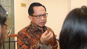 Menteri Dalam Negeri (Mendagri) Muhammad Tito Karnavian usai Rapat Koordinasi Tingkat Menteri dan Kepala Lembaga di Balai Kartini, Jakarta, Sabtu (20/12/2025). (Foto: Puspen Kemendagri).