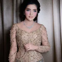Ashanty di pernikahan Aurel-Atta (Foto: instagram/anpasuha_official)