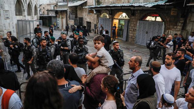 Pasukan Israel Tutup Paksa Kompleks Masjid Al-Aqsa