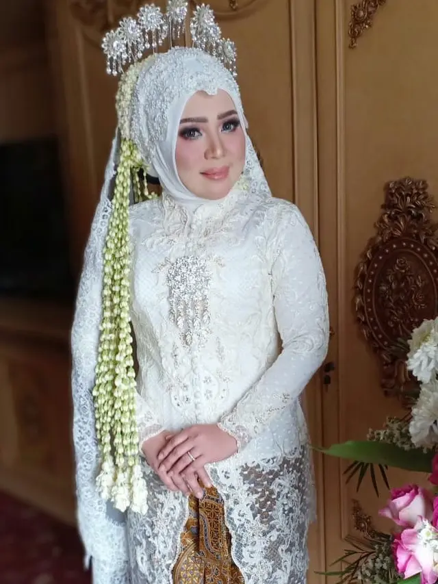 6 Potret Transformasi Muzdalifah, Kini Makin Langsing dan Modis