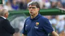 Quique Setien dianggap sebagai manajer terburuk Barcelona beberapa tahun terakhir. Ia hanya mampu mencatat 16 kemenangan, empat imbang, dan lima kekalahan. Puncaknya, Barcelona harus kalah 2-8 dari Bayern Muchen pada perempatfinal Liga Champions dan tiga hari kemudian ia dipecat. (AFP/Jaime Reina)