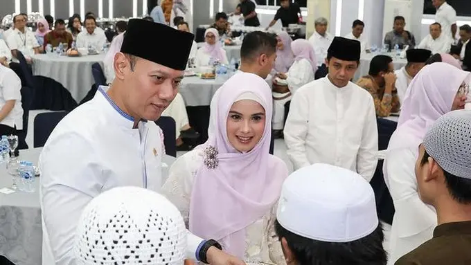 Gaya Annisa Pohan Selama Ramadan Setelah Berstatus Ibu Menteri