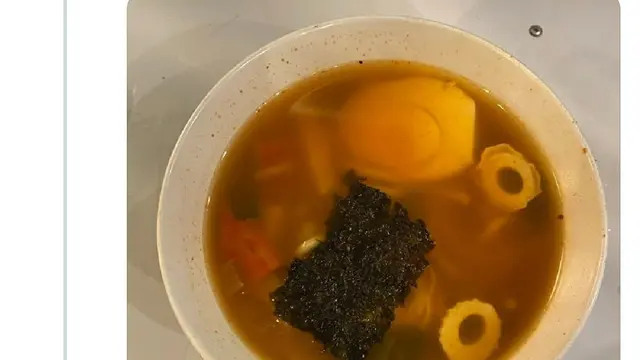 8 Potret Sajian Makanan Tak Sesuai Ekspektasi Ini Bikin Senyum Miris
