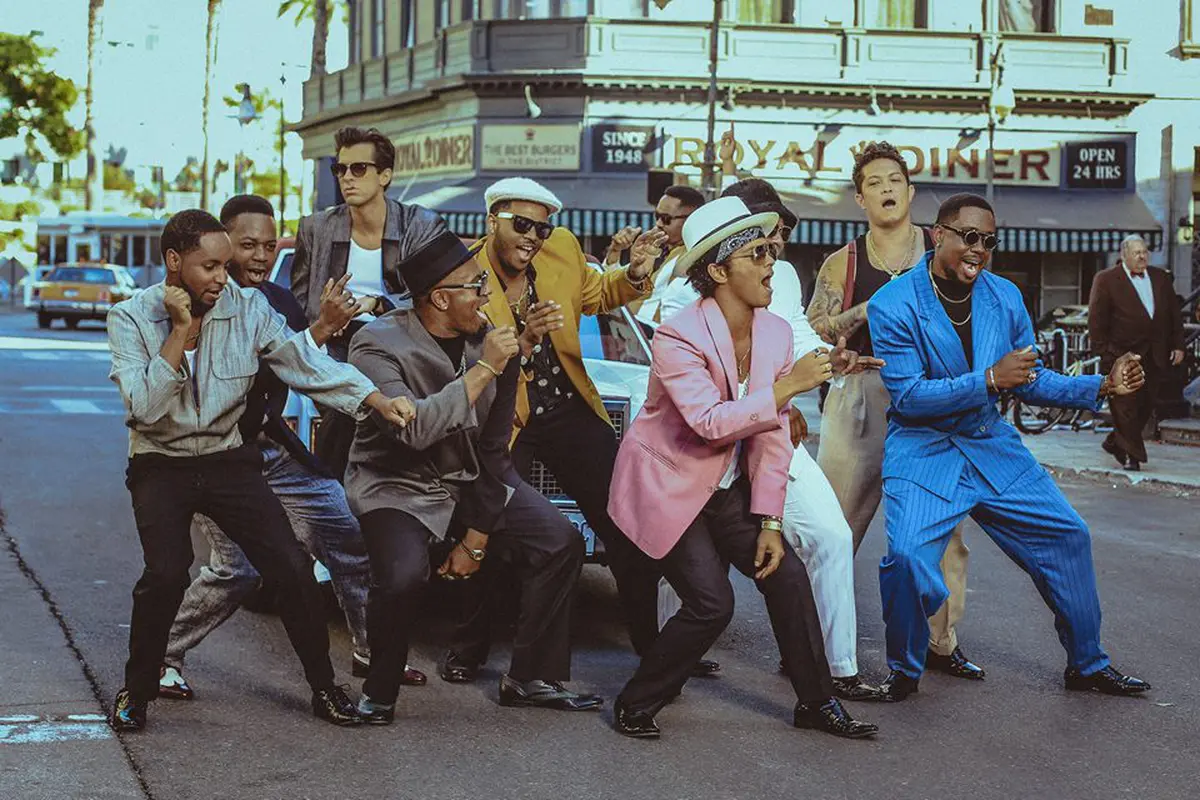 mark ronson and bruno mars
