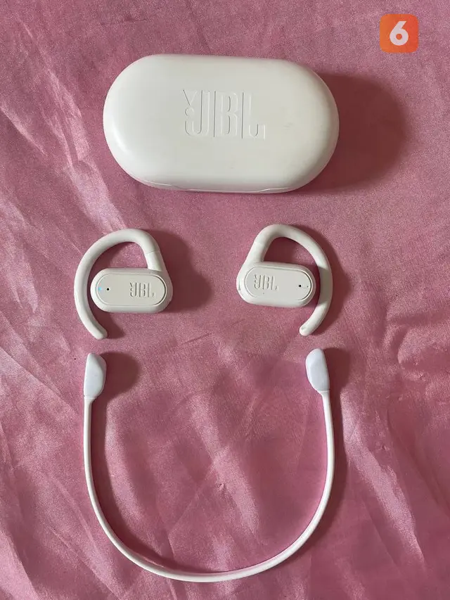 JBL Soundgear Sense
