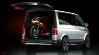 Minibus Baru Khusus Buat Penghobi Balap Motor