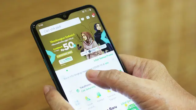 Memanfaatkan Fitur Ecommerce untuk Mendukung Merek Fashion Muslim Lokal di Tengah Pandemi