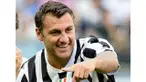 Video klasik laga Juventus vs AS Roma pada 15 Maret 1997 yang dimenangi klub berjulukan So Nyonya Tua dengan skor 3-0. Christian Vieri dan Nicola Amoruso menjadi andalan lini depan Juventus saat itu.
