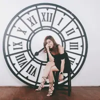 Sesulit-sulitnya masa patah hati itu dilalui, move on bukanlah hal yang mustahil. Benar begitu, Awkarin? (Foto: instagram.com/awkarin)