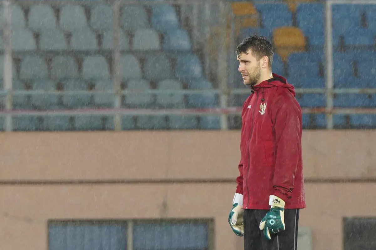 Foto: Timnas Indonesia Gelar Latihan di Bawah Guyuran Hujan Jelang Laga Melawan China di Kualifikasi Piala Dunia 2026